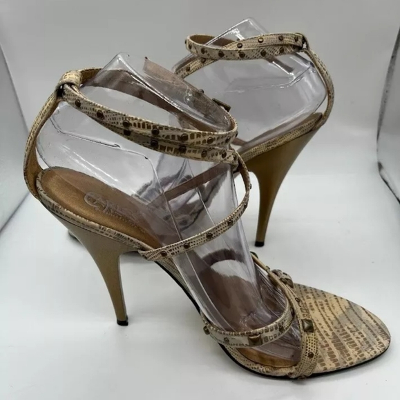 👠Carlos Santana Strappy Studded Bad Ass Reptile Golden Pointed Toe Stilettos👠 - Picture 3 of 10